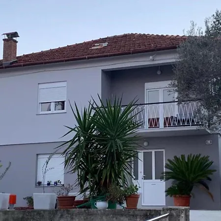 Charming New House On Islandfew Steps From The Sea Holiday home Kali