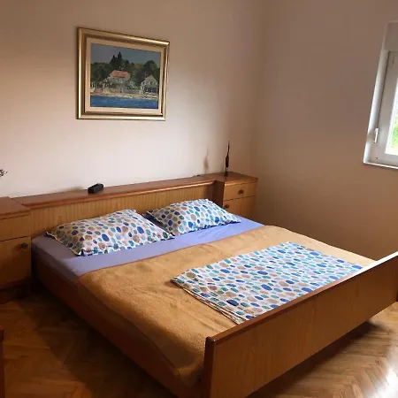 Charming New House On Islandfew Steps From The Sea Kali