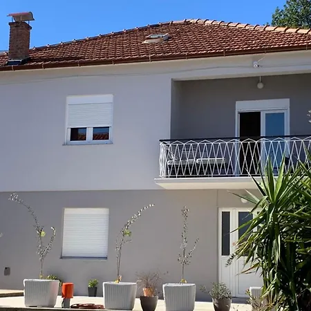 Ferienhaus Charming New House On Islandfew Steps From The Sea